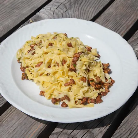 Han/Misafirhane Rifugio Forcella Zovo